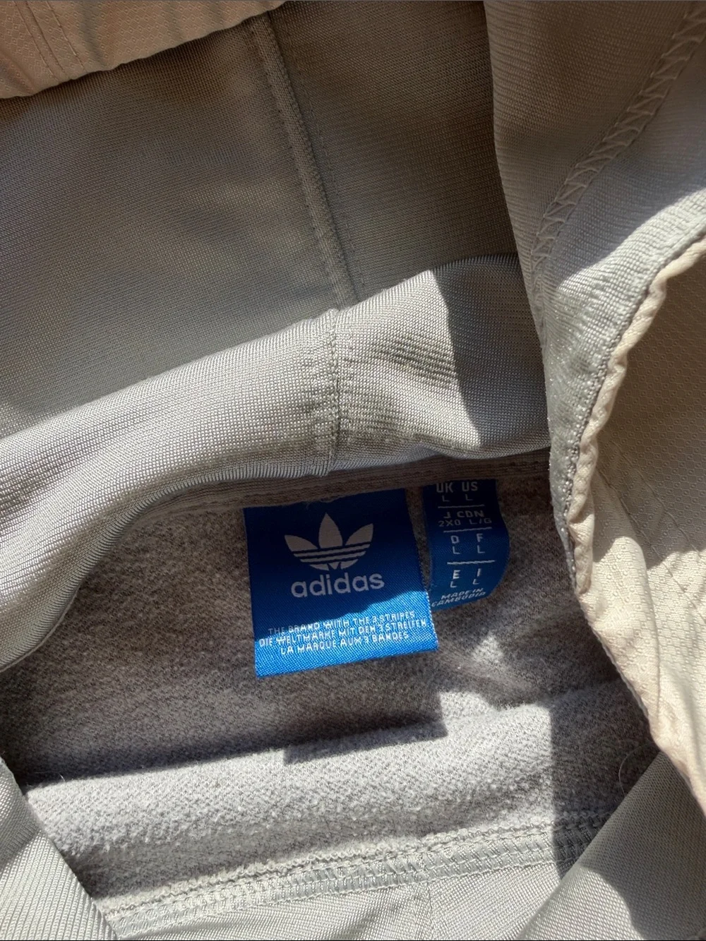 adidas Men’s Grey Hooded Pullover with Light Tan Sleeve Panels size large